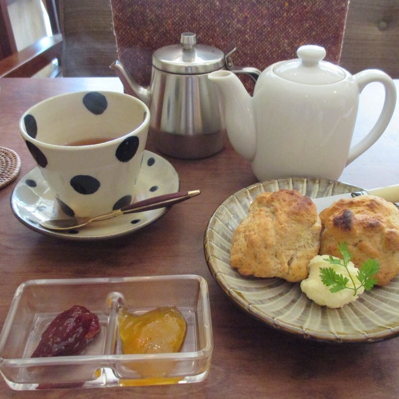 スコーン(tea room mahisa 元町店)