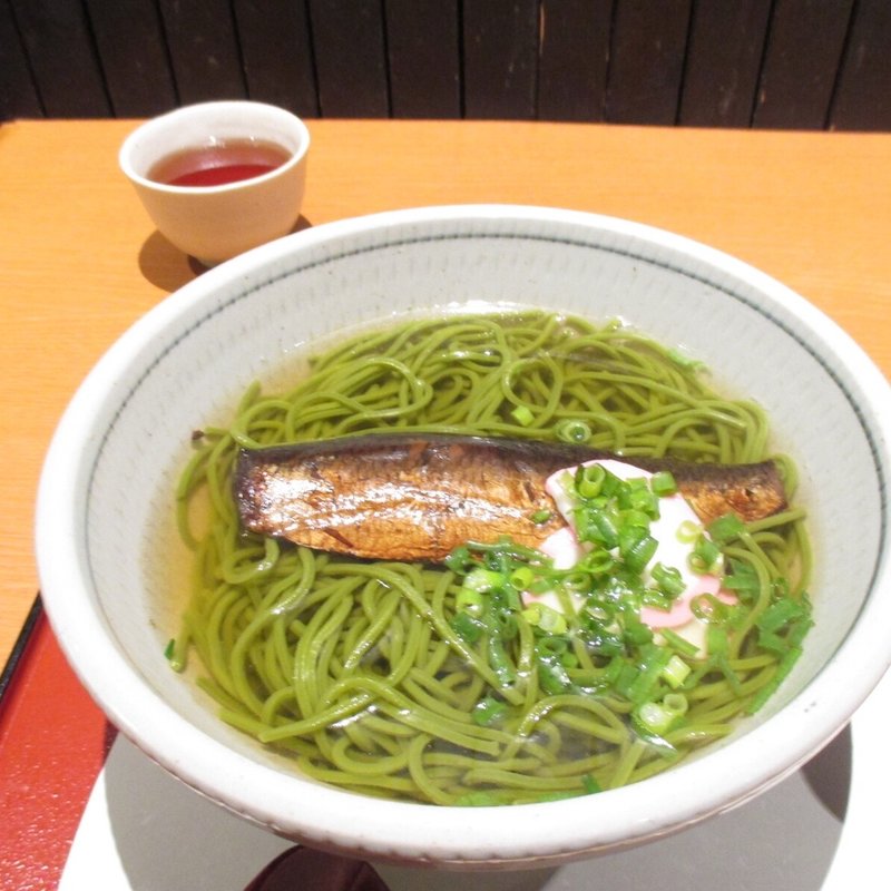 鰊の抹茶蕎麦(錦一葉)