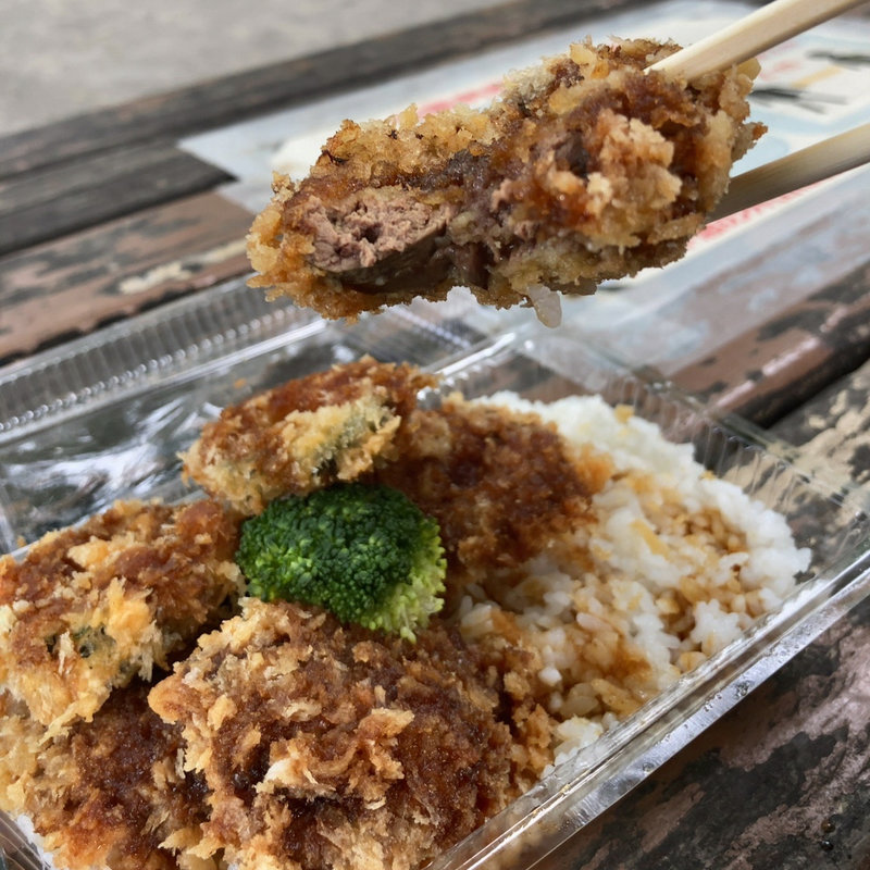 白レバーカツライス(ボカン亭)