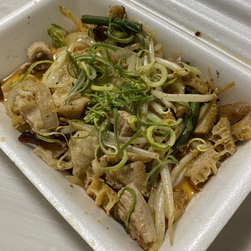 ホルモン塩炒め(やきやき鉄板はる田)