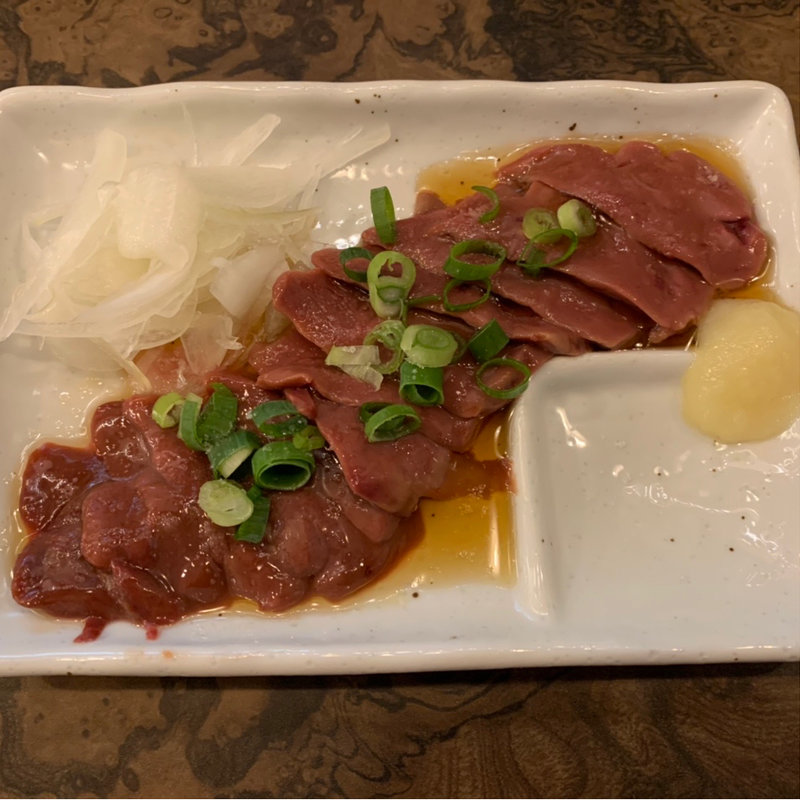 青森シャモロック鶏レバ刺し(餃子Standカワグチ)