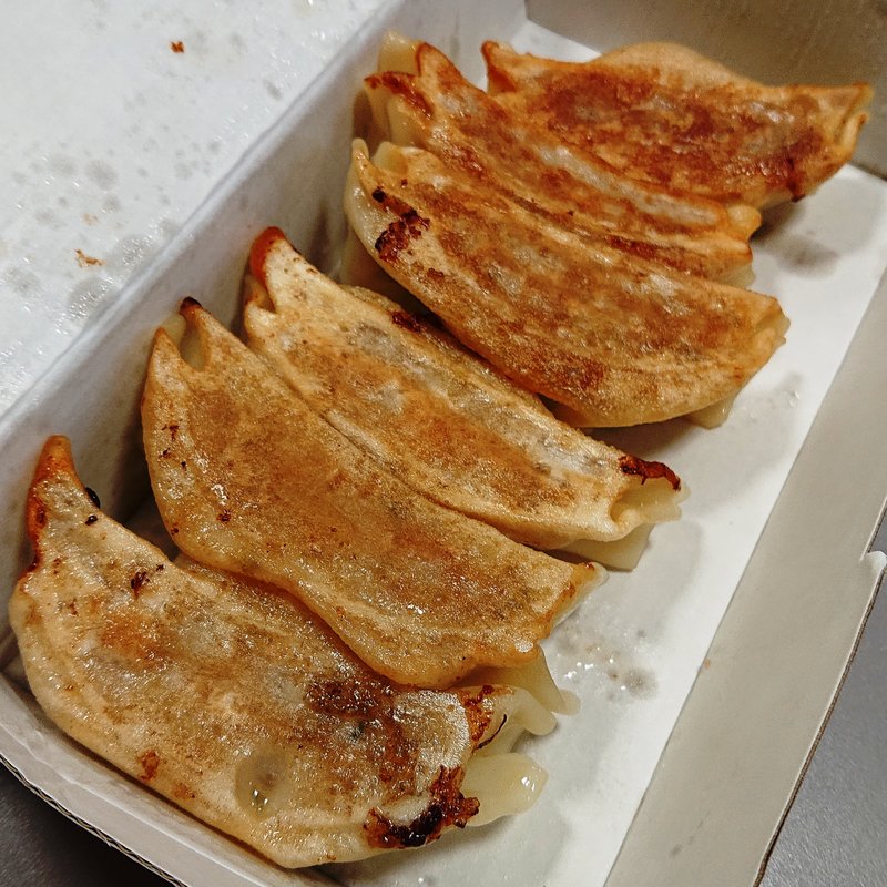 餃子（焼き：1人前：6個）(餃子の王将 フレスポ八王子みなみ野店)