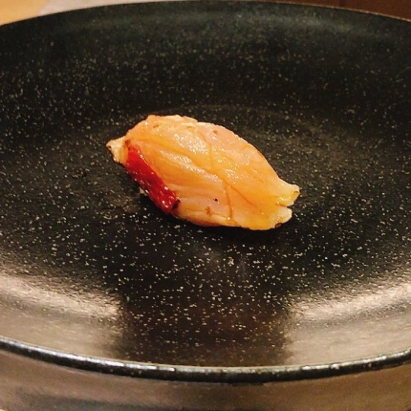 のどぐろ炙り握り(鮨 青海)