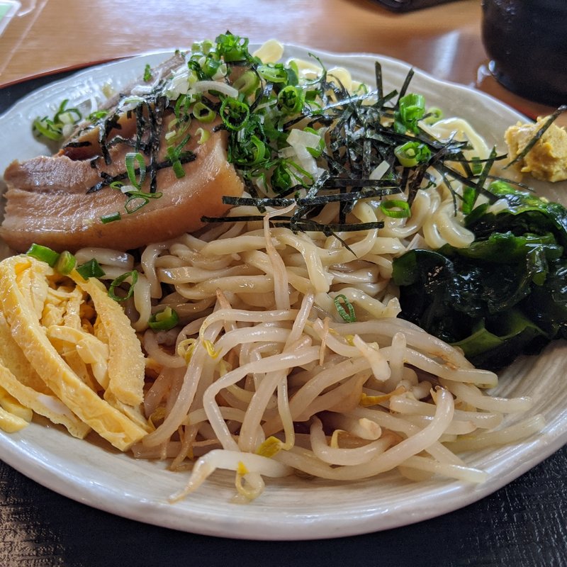 冷やし中華(東江そば （あがりえそば）)