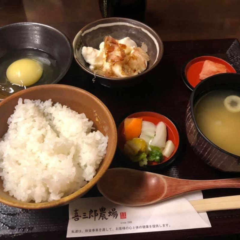 卵かけ御飯御膳(喜三郎農場)