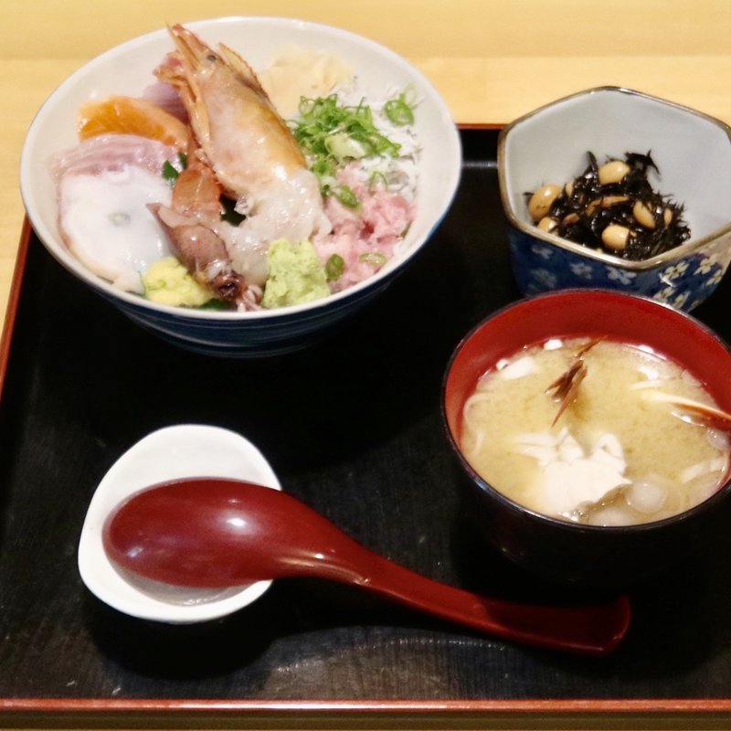 海鮮丸笑丼(炙り家丸笑)