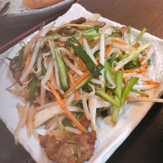 レバニラ定食(新中華 植木店 )