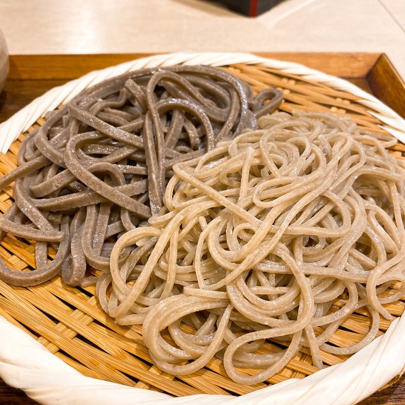 二色そば(手打ち蕎麦 雷鳥)