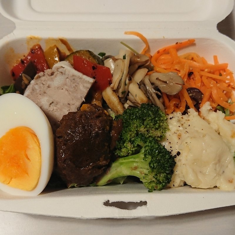 オードブル盛り合わせ(テイクアウト)(Trattoria Evoluzione)