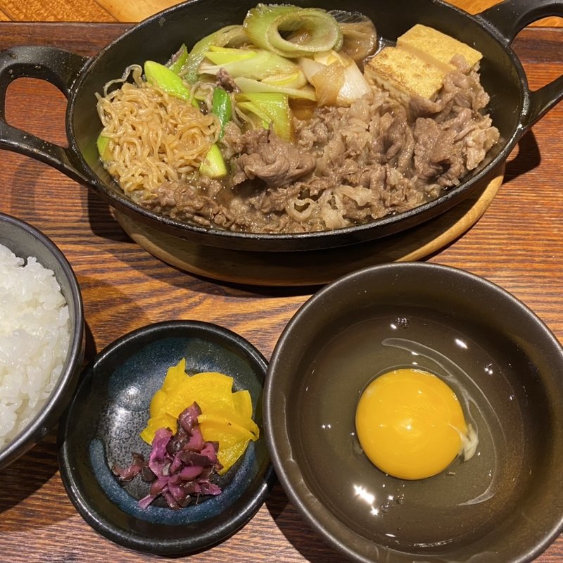 ランチ牛鍋(ARAIYA NEST (アライヤ ネスト))