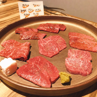 特選肉盛り（7種）(赤身焼肉USHIO （アカミヤキニク ウシオ）)
