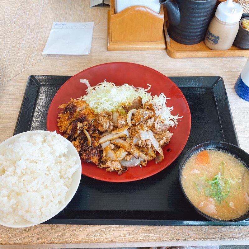 牛バラとチキンカツ(かつや 小金井前原店)