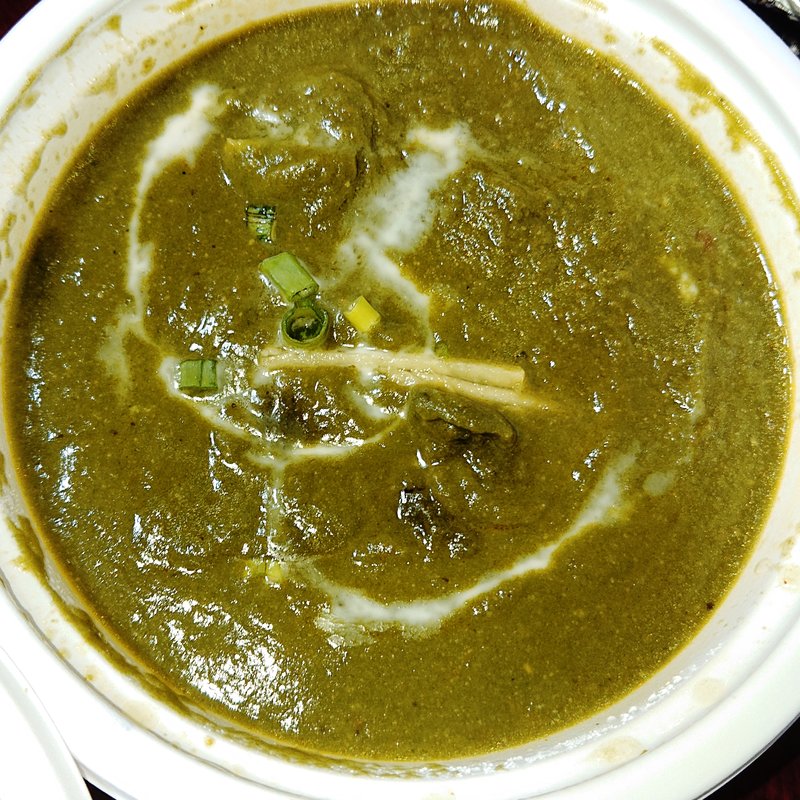 プロンサグカレー(ガガンのカレー屋さん)