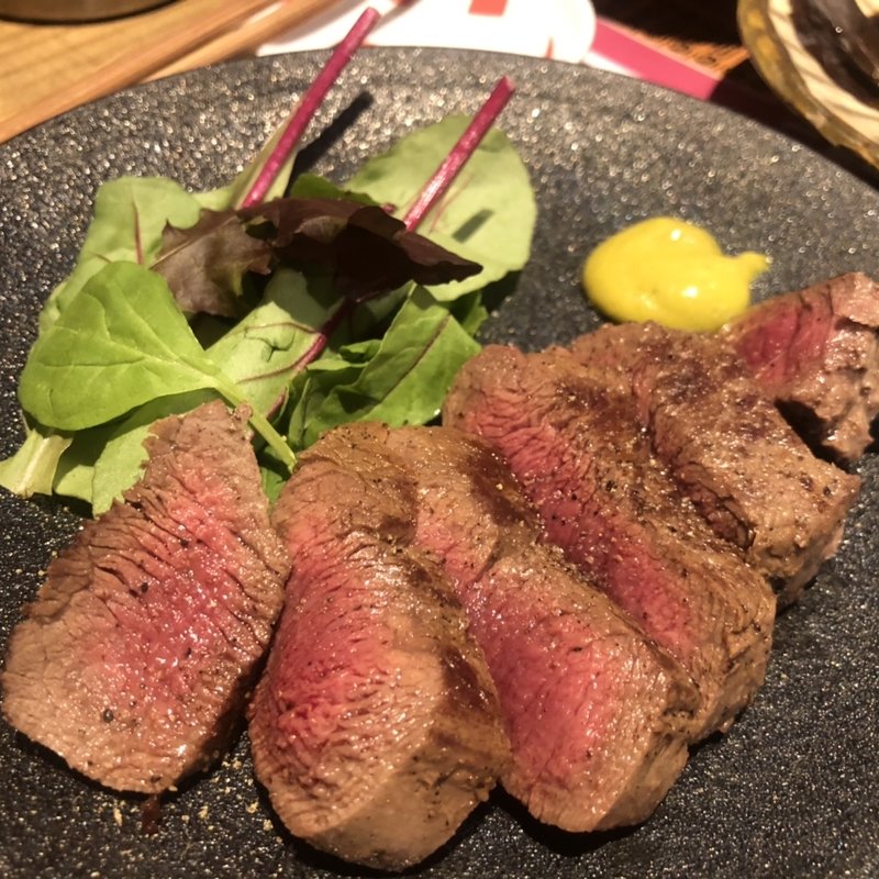 牧草牛フィレステーキ(BEER STAND molto!! 阪急三番街店)