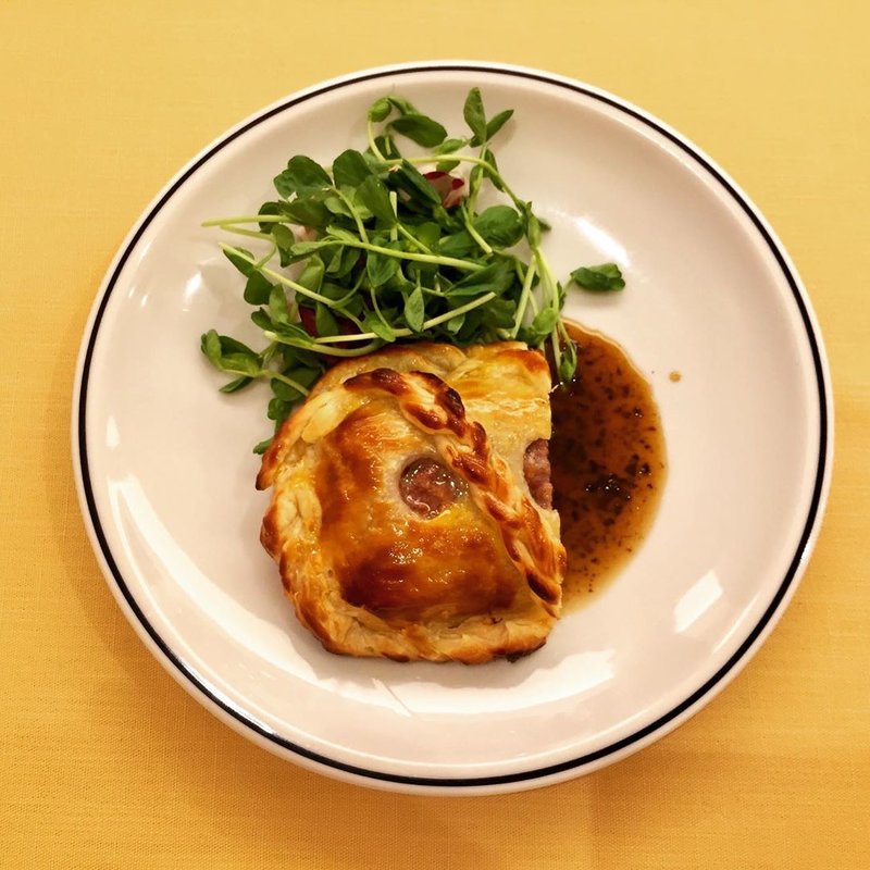 鴨とファアグラのパイ包み(ラゴッチャ東京)