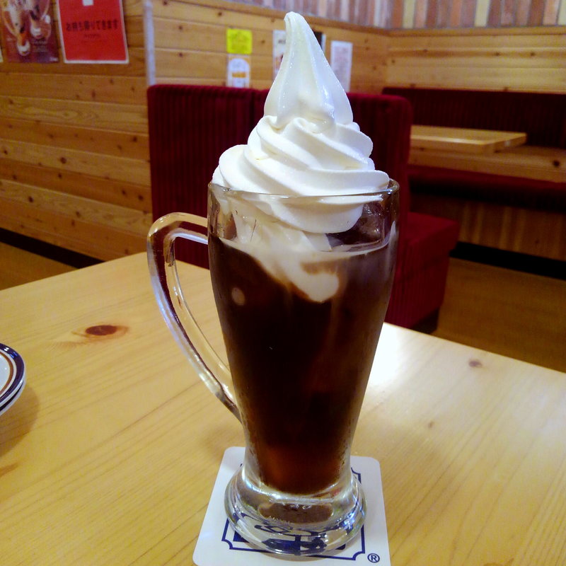クリームコーヒー(コメダ珈琲店　水沢台町店)