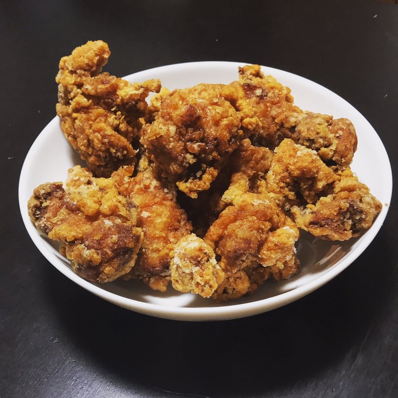 唐揚げ(焼きたてコッペ製パン)