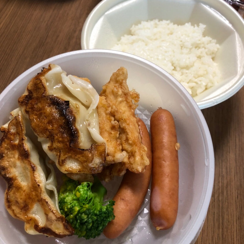 お子様弁当(餃子の王将 八田寺店)