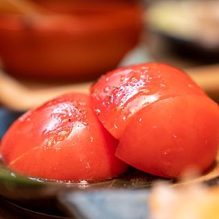 冷やしトマト(肉汁餃子のダンダダン 新川崎店)