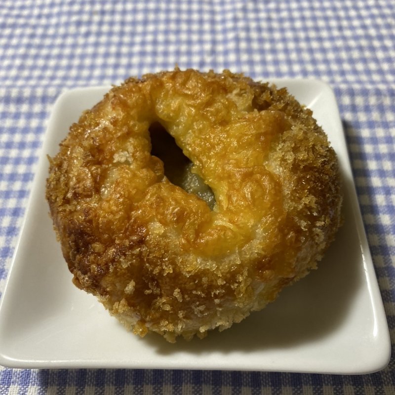 焼き込みカレーパン(パン・ド・ハッシュ)