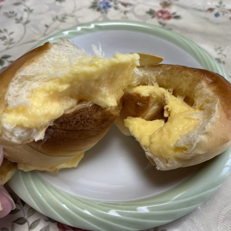 クリームパン(パン・ド・ハッシュ)