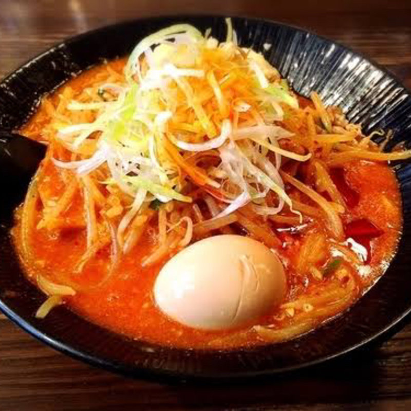 辛味噌ラーメン 味玉サービス(大塚屋)