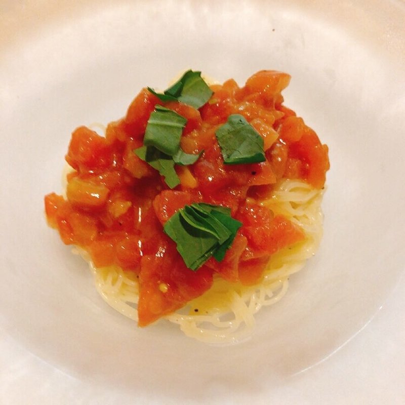 冷製トマトのパスタ (キャンティ西麻布店)