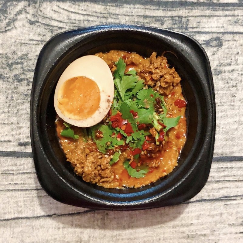 パクチー坦々キーマカレー（カレーのみ）(エリックカレー 二子玉川店 )