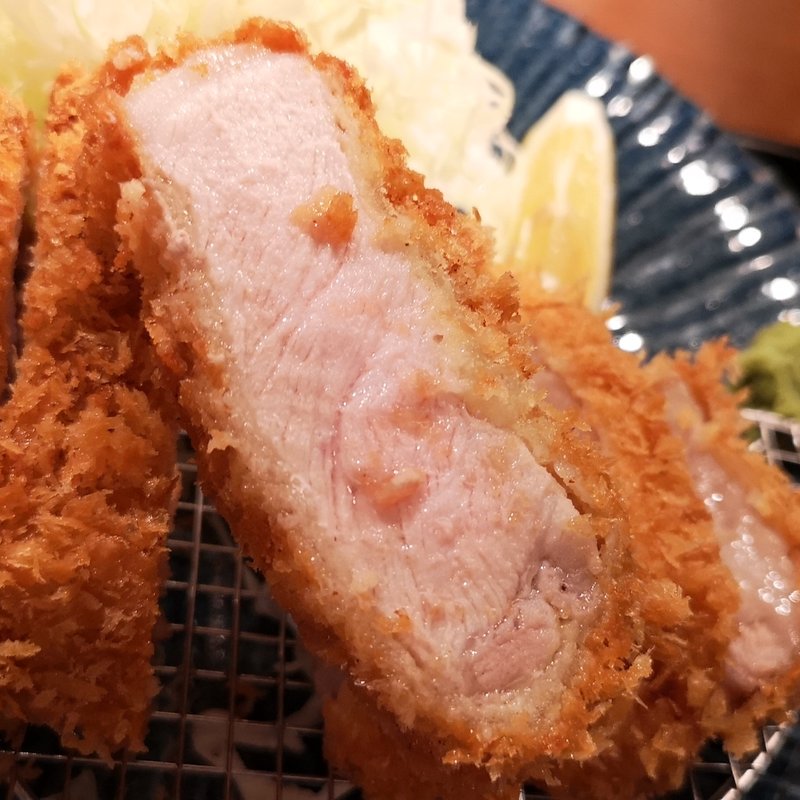 特上ロースかつ定食(とんかつひびき)