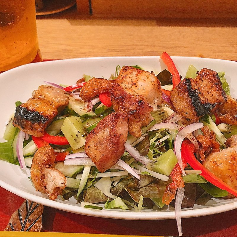 お肉もりもりサラダ(穂ﾟん亭)