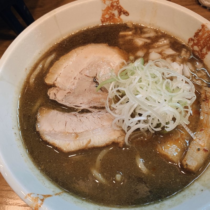 濃厚煮干しそば(麺処　慶 )