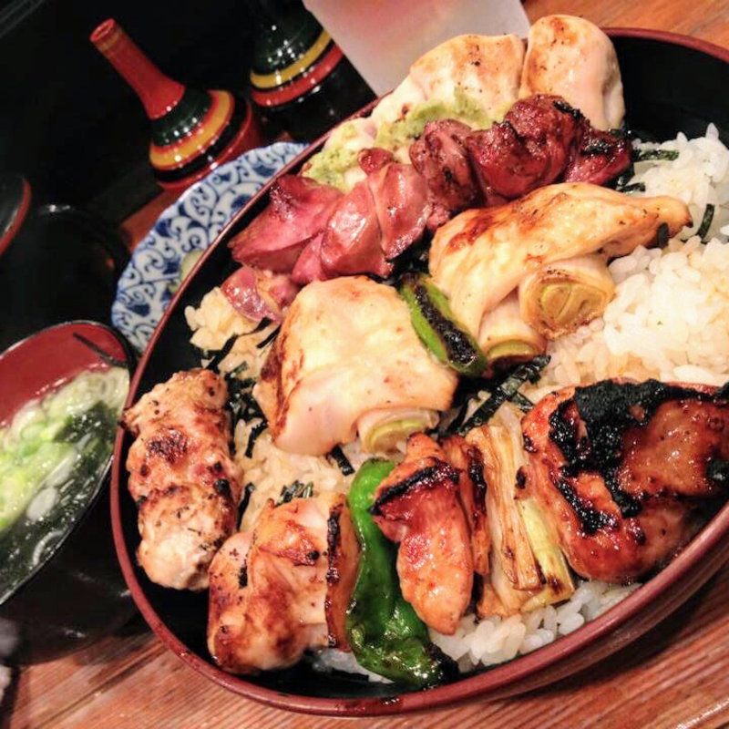 焼き鳥丼(鳥政)