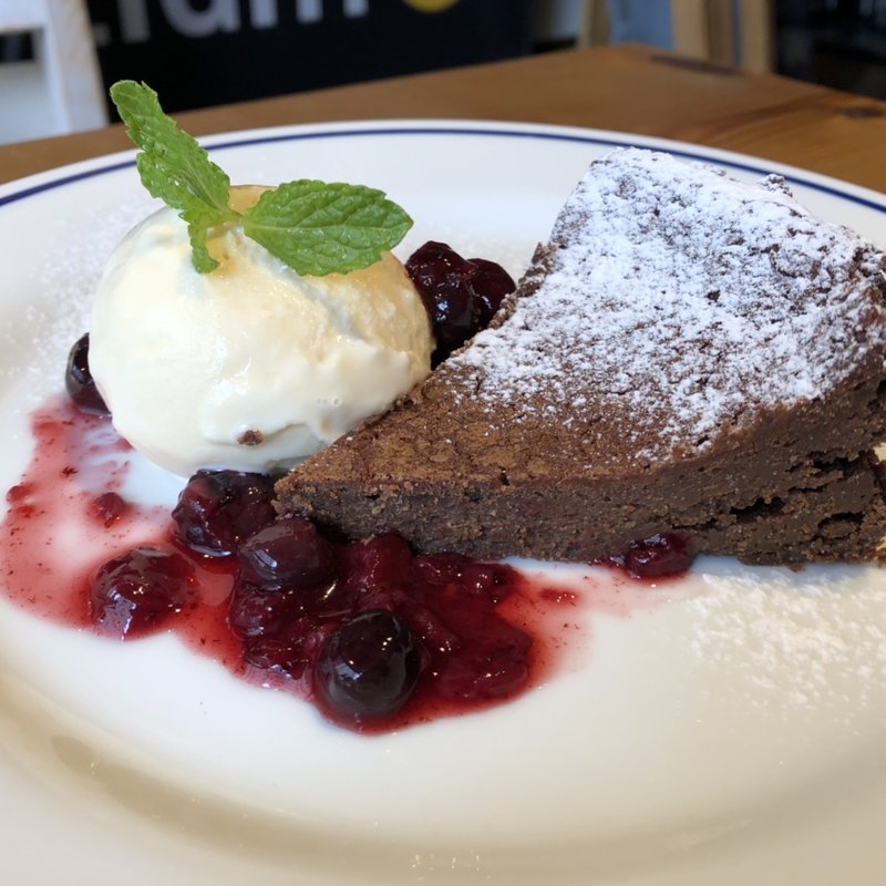 ガトーショコラ(イタメシヤ エイト)