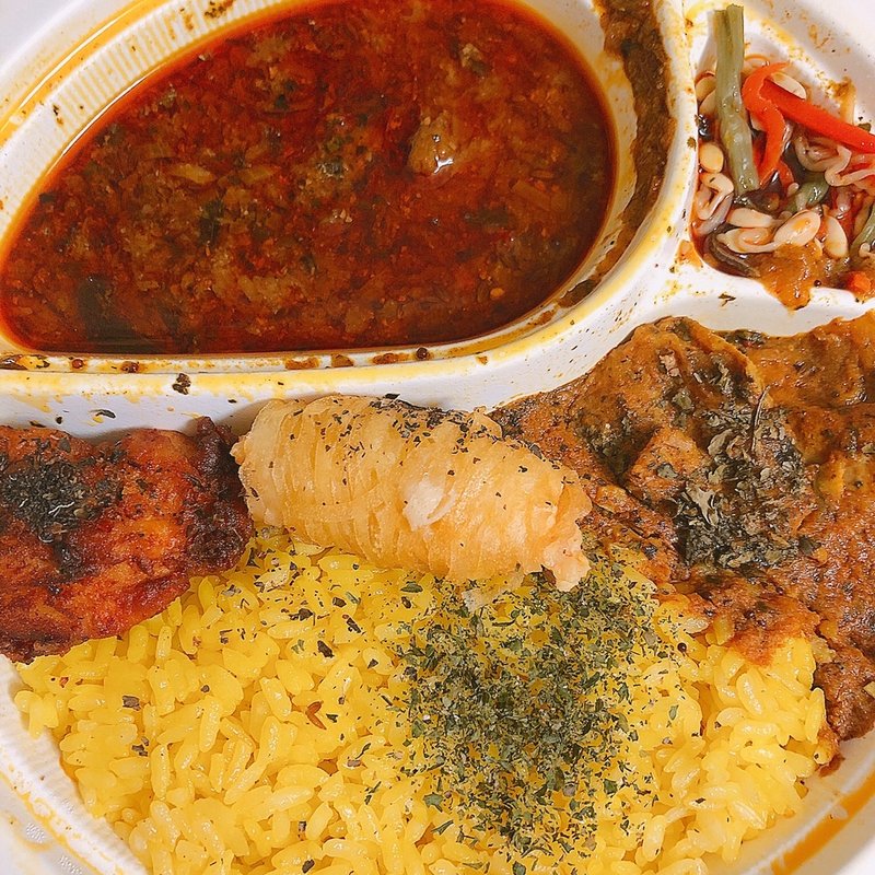 野村さん家のチキンと仔羊カルビのカリーの愛×弁当(ノムソン カリー （NOMSON CURRY）)