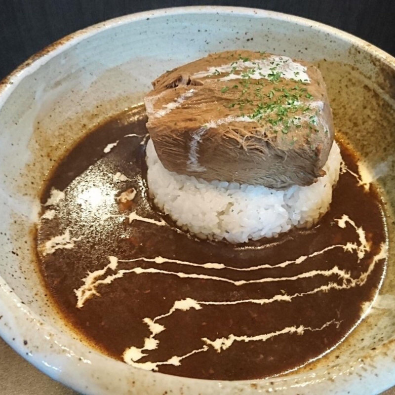 牛タンカレー(スパイスカレー とくじろう)