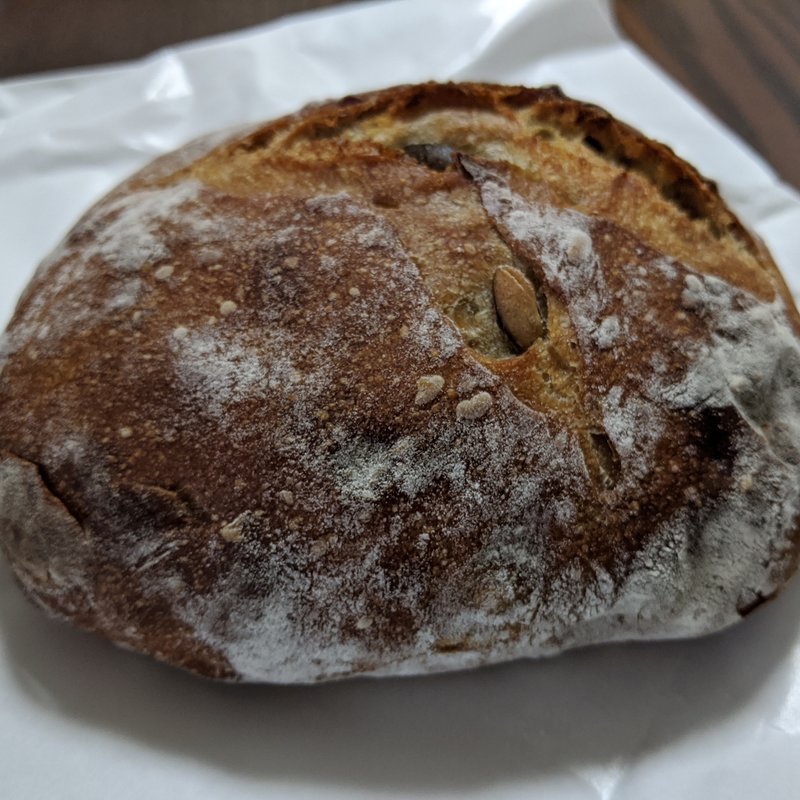 リュスティック　甘栗とクルミ(Boulangerie tekkona)