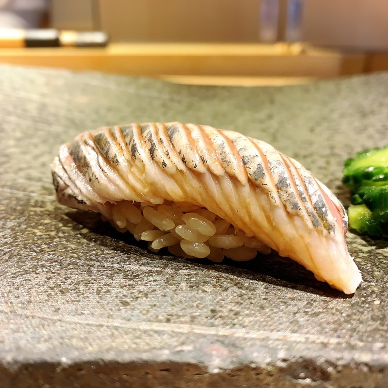 いわし(西麻布 すし天)