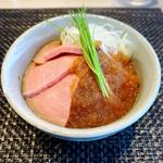 ローストポーク丼(宍道湖しじみ中華蕎麦 琥珀)