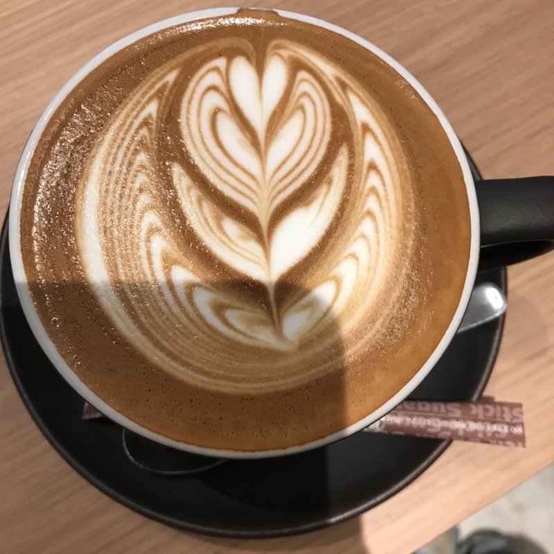 スペリオールラテ(LIT COFFEE & TEA STAND)