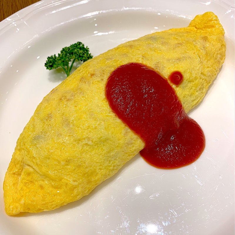 ケチャップライスの巻きオムライス(たまご洋食 グリルモア)