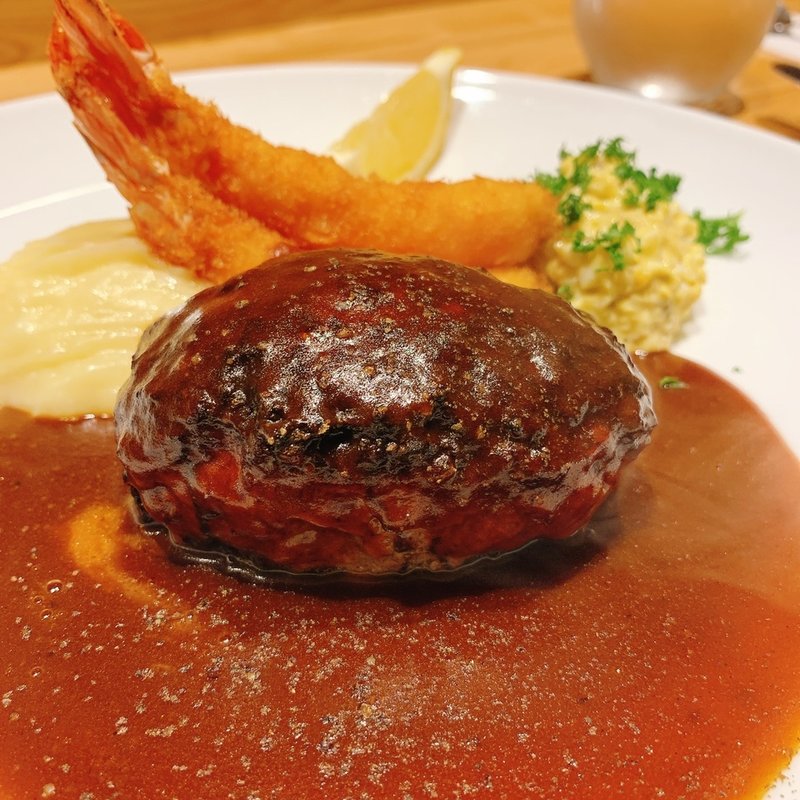 洋食おがた特製ハンバーグ(洋食 おがた )