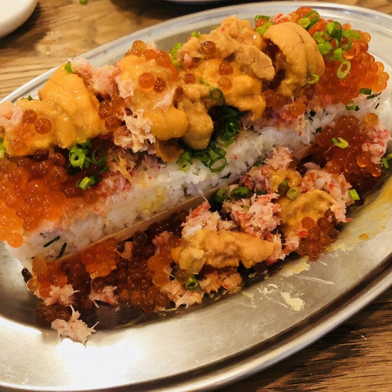 海鮮こぼれ寿司(#uni Seafood)