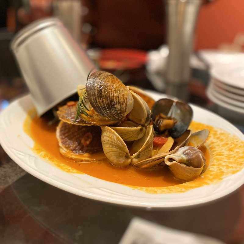 本日の盛り放題 貝盛りバケツ(イタリアントマト)(個室 肉バルVS魚バル DESIGN FOOD MARKET 名古屋駅店)