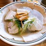 花咲く煮豚らぁーめん