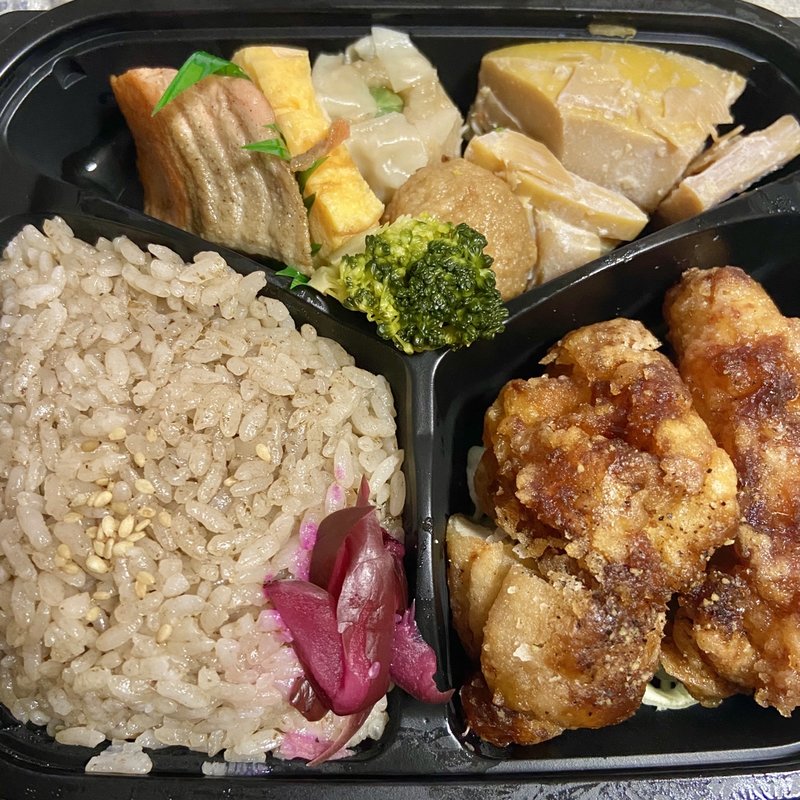 唐揚げ弁当(つなぎや 中目黒)