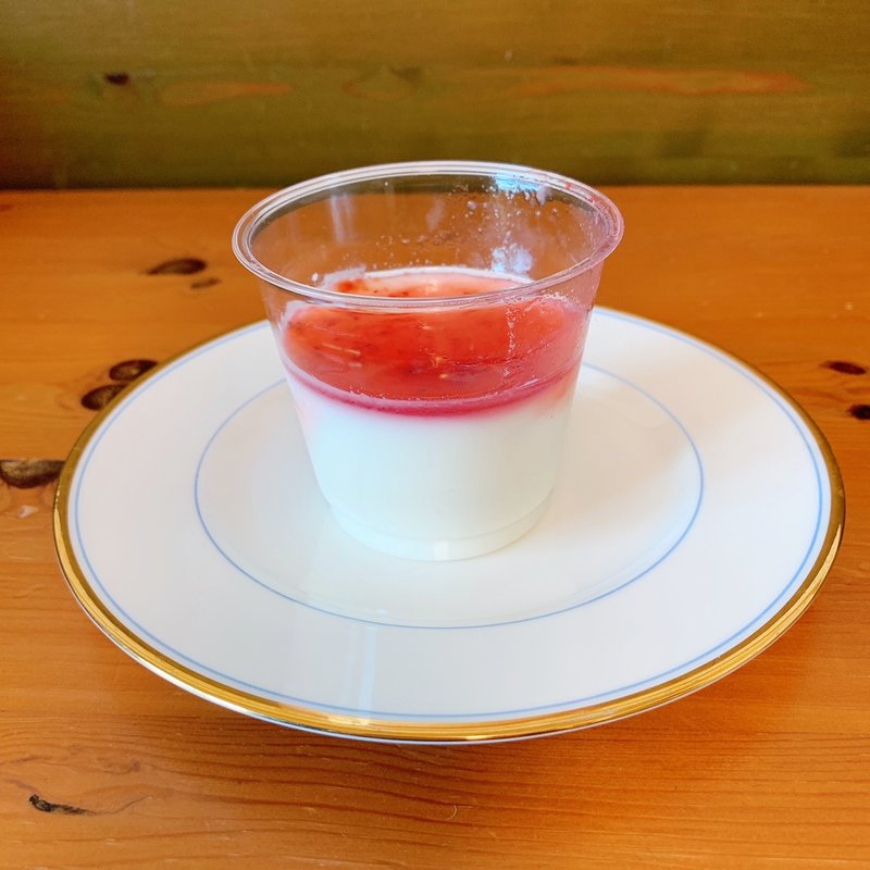 パンナコッタ(ローズマリー)