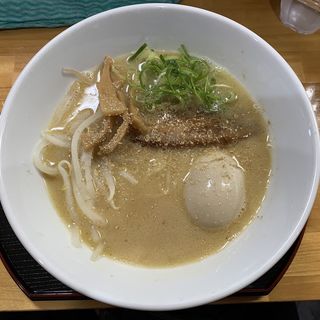 鶏白湯ら〜めん　醤油(麺や 旭)