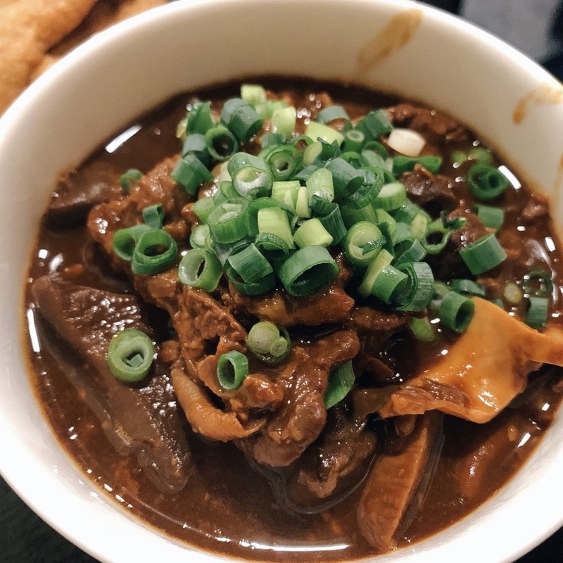 モツ煮(手打ちうどん つくつくぼうし)