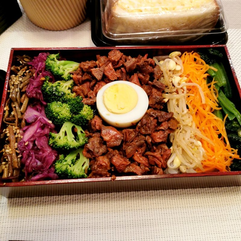 彩りナムルの和牛ハラミピビンパ (テイクアウト)(西麻布 焼肉 X （ヤキニク テン・YAKINIKU TEN）)