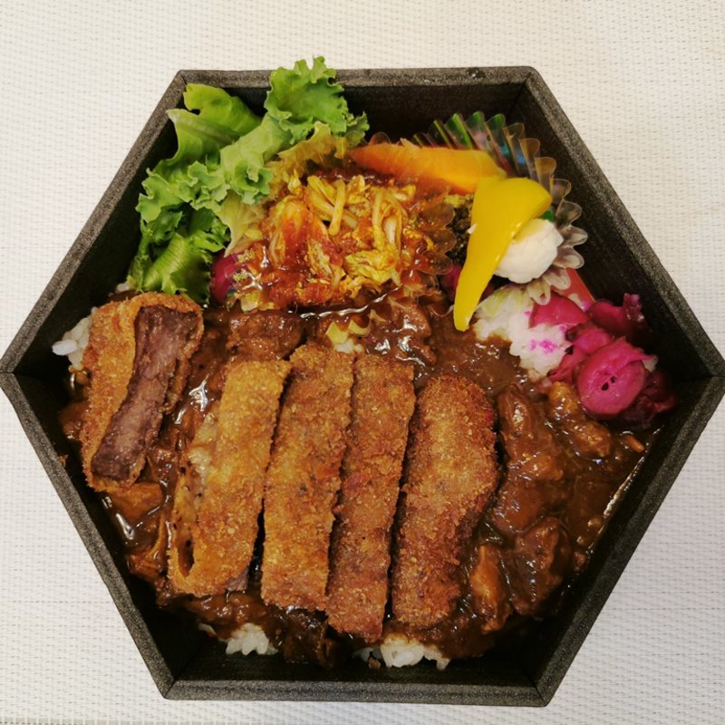 熟成但馬玄カツ＆牛タンカレー　(西麻布 焼肉 X （ヤキニク テン・YAKINIKU TEN）)